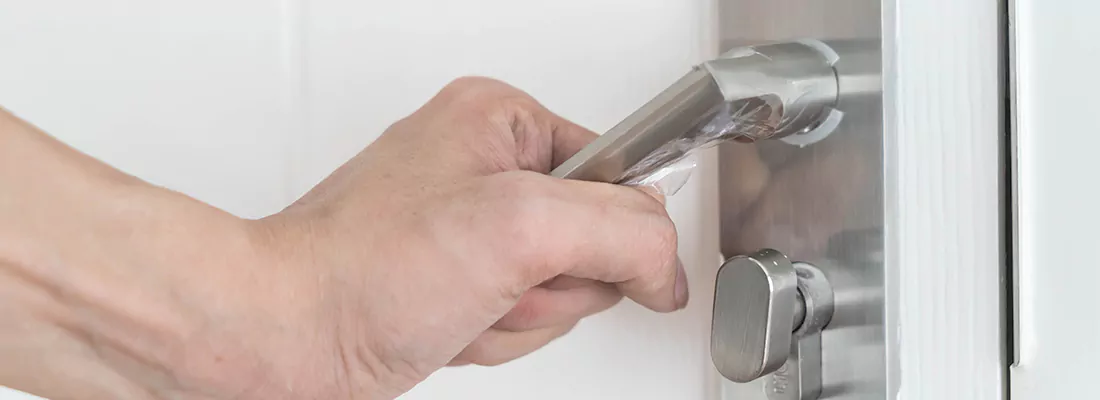 Expert Garage Door Opener Repair and Installation in Miami Lakes, FL